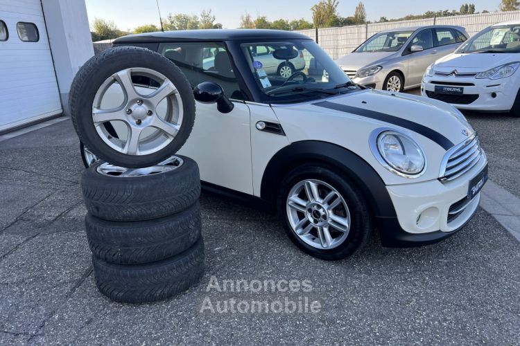 Mini One II (R56) Cooper 1.6 i 122ch BV6 Clim Régulateur 90,000 Kms - <small></small> 9.990 € <small>TTC</small> - #5