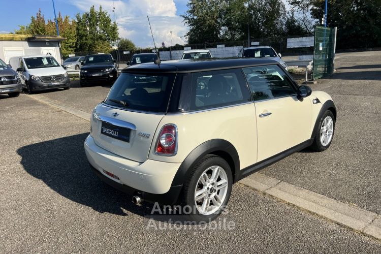 Mini One II (R56) Cooper 1.6 i 122ch BV6 Clim Régulateur 90,000 Kms - <small></small> 9.990 € <small>TTC</small> - #6