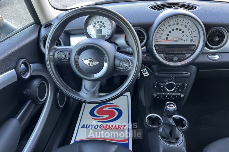 Mini One II (R56) Cooper 1.6 i 122ch BV6 Clim Régulateur 90,000 Kms - <small></small> 9.990 € <small>TTC</small> - #17