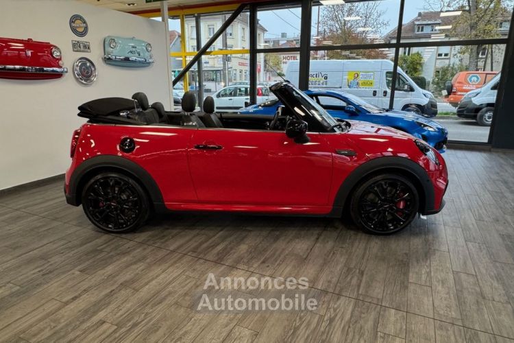 Mini One John Cooper Works Cabriolet 231Ch BVA 690,47E-Mois - <small></small> 39.990 € <small>TTC</small> - #2