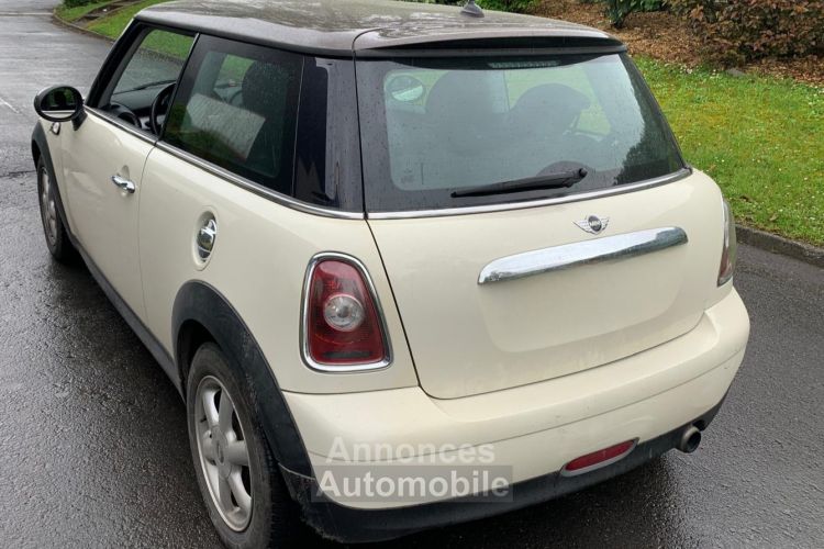 Mini One Mini One 1.4i - 75 One (5 CV) 2009 - <small></small> 3.800 € <small>TTC</small> - #3