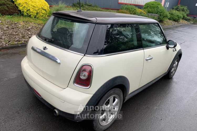 Mini One Mini One 1.4i - 75 One (5 CV) 2009 - <small></small> 3.800 € <small>TTC</small> - #4