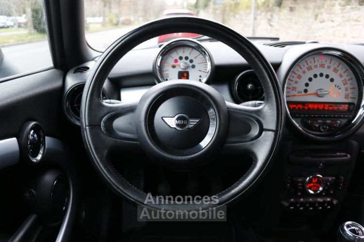 Mini One Ph.II Cabriolet 1.6 i 98 BVM6 (Suivi à jour, Attelage, Clim...) - <small></small> 7.990 € <small>TTC</small> - #12