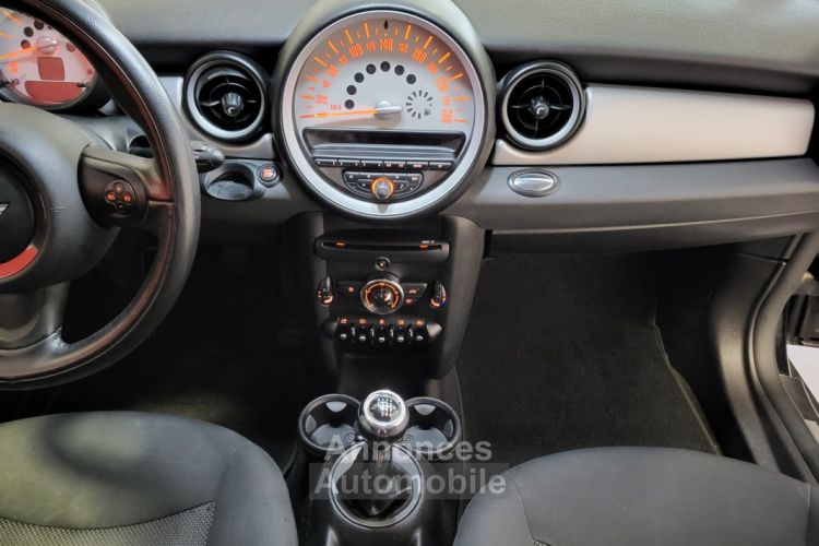 Mini One R56 1.6 75 HATCH + REGULATEUR DE VITESSE - <small></small> 7.390 € <small>TTC</small> - #24