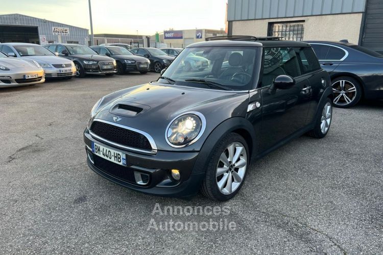 Mini One r56 2.0d 143 ch hatch cooper s pack red hot chili toit pano ouvrant gps cuir bi-xenon - <small></small> 9.490 € <small>TTC</small> - #2