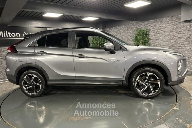 Mitsubishi Eclipse CROSS 2.4 MIVEC Phev 4WD - 188  Intense Edition - <small></small> 23.990 € <small></small> - #4