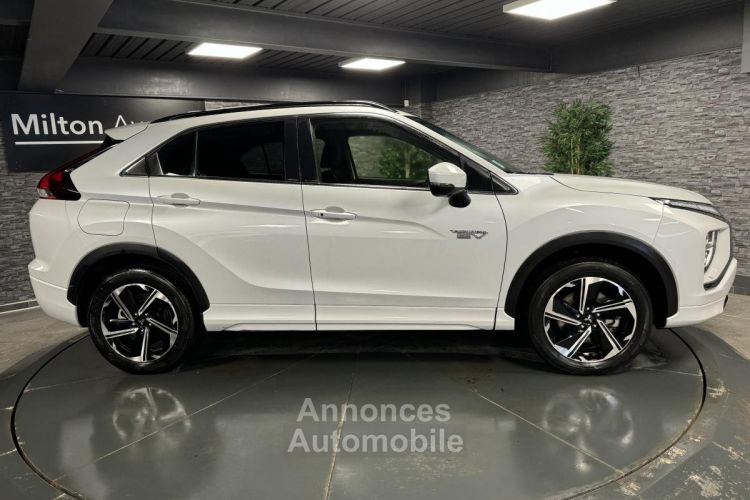 Mitsubishi Eclipse CROSS 2.4 MIVEC Phev 4WD - 188  Intense Edition - <small></small> 22.990 € <small></small> - #4