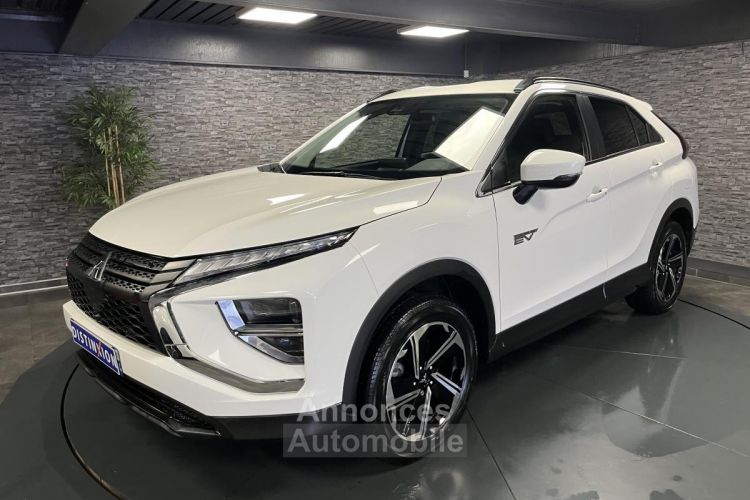 Mitsubishi Eclipse CROSS 2.4 MIVEC Phev 4WD - 188 Invite - <small></small> 24.990 € <small></small> - #1