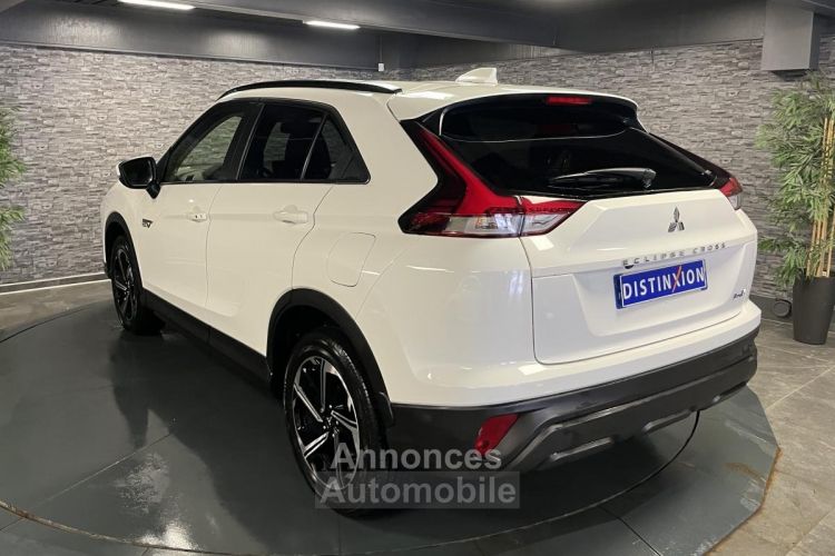 Mitsubishi Eclipse CROSS 2.4 MIVEC Phev 4WD - 188 Invite - <small></small> 24.990 € <small></small> - #3