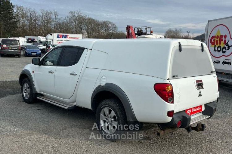 Mitsubishi L200 2.5di-d intense 4wd DOUBLE CABINE 136 4X4 tout-terrain - <small></small> 10.490 € <small>TTC</small> - #2