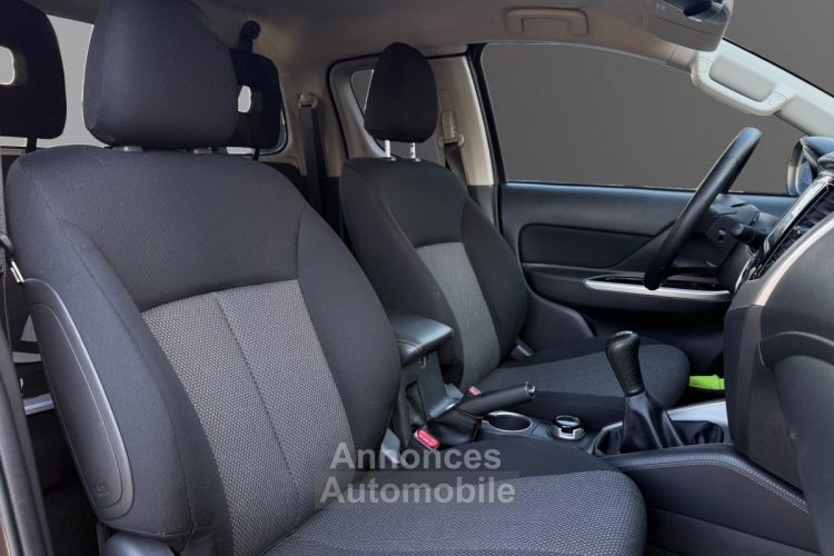 Mitsubishi L200 CLUB CAB MY20 2.2 DI-D 150 ASG 4WD INTENSE CARPLAY - CAMERA - KEYLESS - GARANTIE 12 MOIS - <small></small> 32.980 € <small>TTC</small> - #11