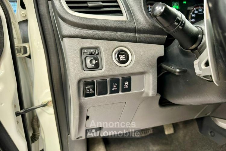 Mitsubishi L200 III DOUBLE CABINE 2.4DI-D 181 BLACK COLLECTION + BVA MY19 - <small></small> 22.990 € <small>TTC</small> - #11