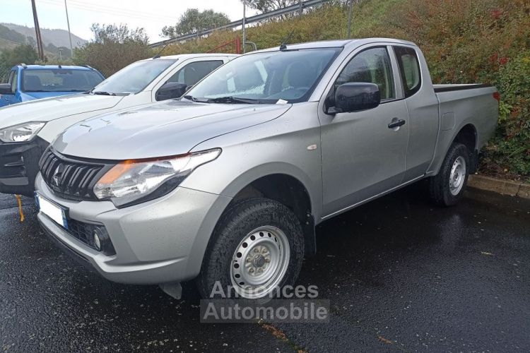 Mitsubishi L200 III (KK/KL) 2.4 DI-D 16V PICKUP CLUB CAB 4WD AS&G 154 CV - <small></small> 24.000 € <small>TTC</small> - #3