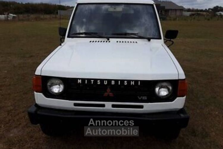 Mitsubishi Montero - <small></small> 21.000 € <small>TTC</small> - #2