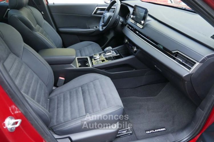 Mitsubishi Outlander 2023 2.5 Black-Edition S-AWC neues Modell!! - <small></small> 59.890 € <small>TTC</small> - #9