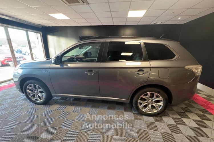 Mitsubishi Outlander 2.0I 200 PHEV 4WD Instyle - <small></small> 14.490 € <small>TTC</small> - #2