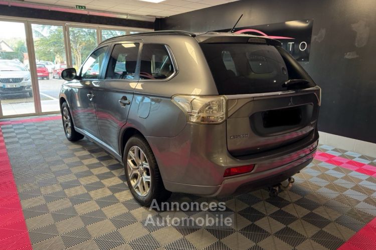 Mitsubishi Outlander 2.0I 200 PHEV 4WD Instyle - <small></small> 14.490 € <small>TTC</small> - #3