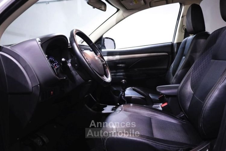 Mitsubishi Outlander 2.2 DI-D 150 CLEARTEC INTENSE NAVI 4WD - <small></small> 14.990 € <small>TTC</small> - #5