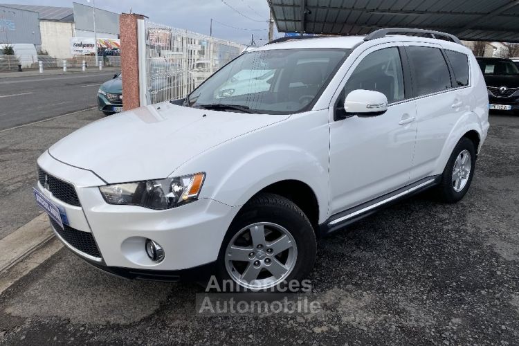 Mitsubishi Outlander 2.2 DI-D 177 Invite 4WD  - <small></small> 9.490 € <small>TTC</small> - #1