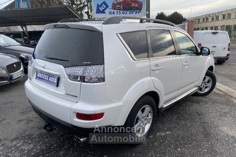 Mitsubishi Outlander 2.2 DI-D 177 Invite 4WD  - <small></small> 9.490 € <small>TTC</small> - #2