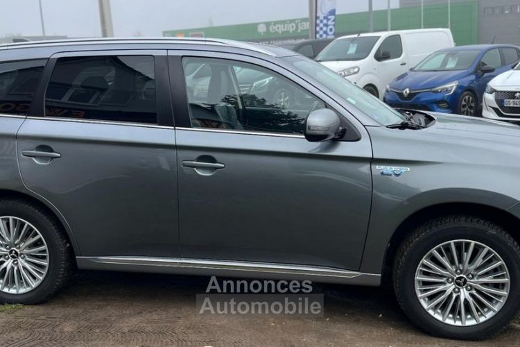 Mitsubishi Outlander 2.4 240H 135 TWIN-MOTOR PHEV HYBRID 13.8KWH BUSINESS 4WD BVA - <small></small> 17.990 € <small>TTC</small> - #7