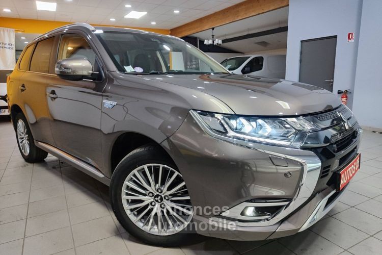 Mitsubishi Outlander III PHEV Twin Motor Instyle 4WD Euro6d-T EVAP 5cv - <small></small> 21.490 € <small>TTC</small> - #1