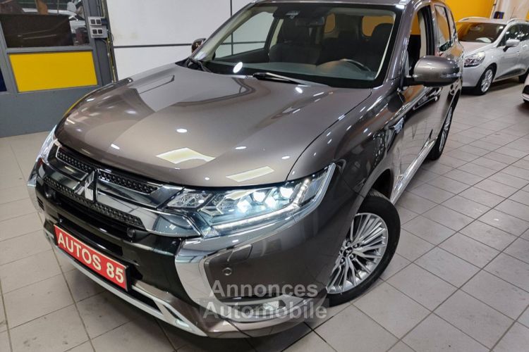 Mitsubishi Outlander III PHEV Twin Motor Instyle 4WD Euro6d-T EVAP 5cv - <small></small> 21.490 € <small>TTC</small> - #5