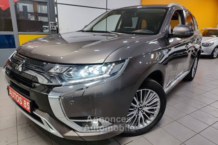 Mitsubishi Outlander III PHEV Twin Motor Instyle 4WD Euro6d-T EVAP 5cv - <small></small> 21.490 € <small>TTC</small> - #11