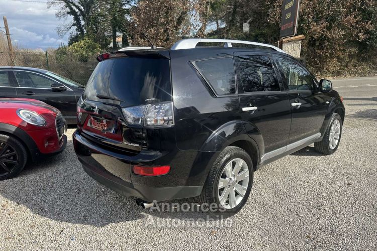 Mitsubishi Outlander MITSUBISHI OUTLANDER II 2.0 DI-D 140 INTENSE + 7 PLACES - <small></small> 8.500 € <small>TTC</small> - #3