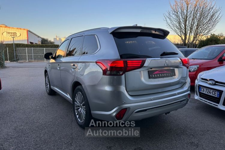 Mitsubishi Outlander PHEV 2.4l PHEV Twin Motor 4WD Business 1ÈRE MAIN - SIÈGES CHAUFF + CAM - <small></small> 22.990 € <small>TTC</small> - #3