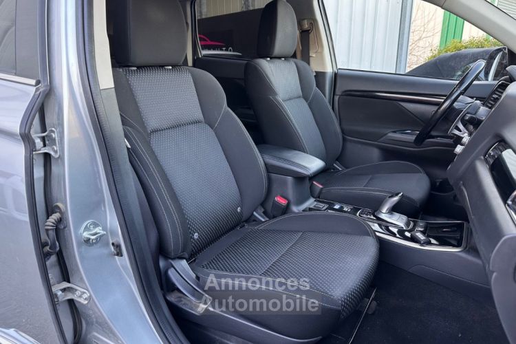 Mitsubishi Outlander PHEV 2.4l PHEV Twin Motor 4WD Business 1ÈRE MAIN - SIÈGES CHAUFF + CAM - <small></small> 22.990 € <small>TTC</small> - #12