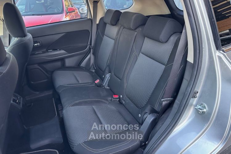 Mitsubishi Outlander PHEV 2.4l PHEV Twin Motor 4WD Business 1ÈRE MAIN - SIÈGES CHAUFF + CAM - <small></small> 22.990 € <small>TTC</small> - #26