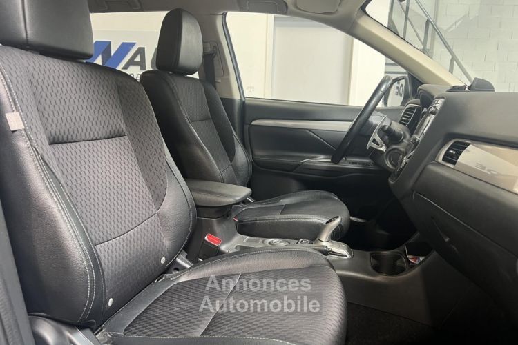 Mitsubishi Outlander PHEV HYBRIDE RECHARGEABLE 200 CH 4WD INTENSE - GARANTIE 6 MOIS - <small></small> 13.990 € <small>TTC</small> - #18