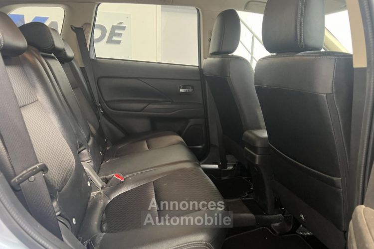 Mitsubishi Outlander PHEV HYBRIDE RECHARGEABLE 200 CH 4WD INTENSE - GARANTIE 6 MOIS - <small></small> 13.990 € <small>TTC</small> - #19