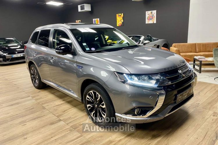 Mitsubishi Outlander PHEV III HYBRIDE 2024 RECHARGEABLE INSTYLE - <small></small> 18.990 € <small>TTC</small> - #3