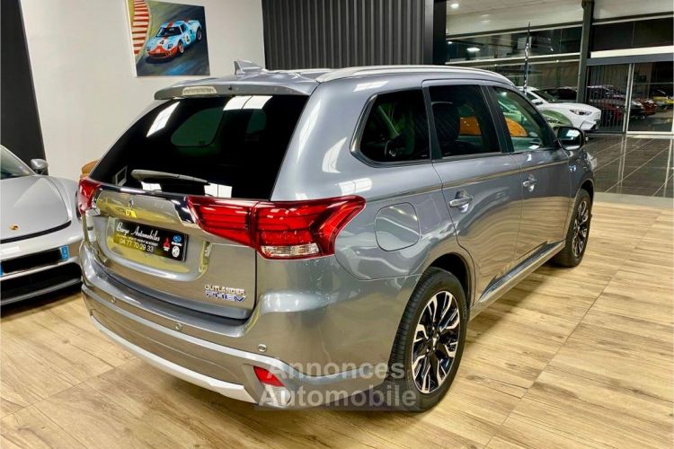 Mitsubishi Outlander PHEV III HYBRIDE 2024 RECHARGEABLE INSTYLE - <small></small> 18.990 € <small>TTC</small> - #4