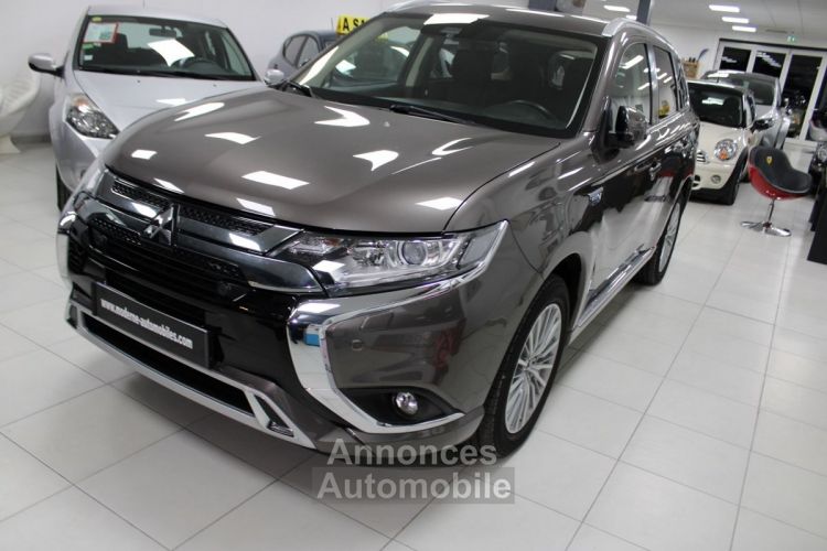 Mitsubishi Outlander PHEV TWIN MOTOR BUSINESS 4WD EURO6D-T EVAP 5CV - <small></small> 20.990 € <small>TTC</small> - #1