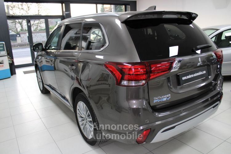 Mitsubishi Outlander PHEV TWIN MOTOR BUSINESS 4WD EURO6D-T EVAP 5CV - <small></small> 20.990 € <small>TTC</small> - #20