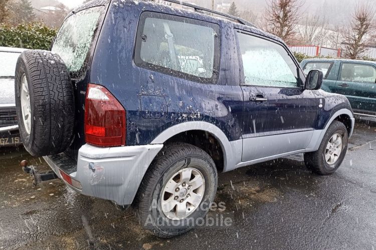 Mitsubishi Pajero 3.2 DI-D160 AVENTURE 3P - <small></small> 12.800 € <small>TTC</small> - #6