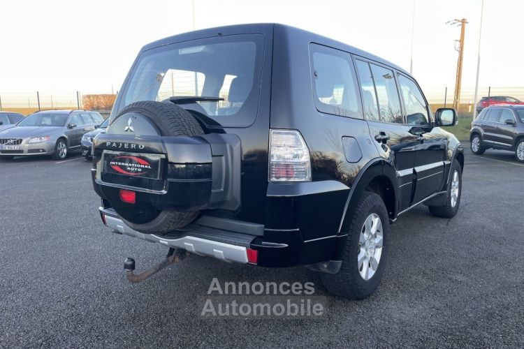 Mitsubishi Pajero 3.2 DI-D200 FAP INVITE 5P - <small></small> 24.990 € <small>TTC</small> - #2