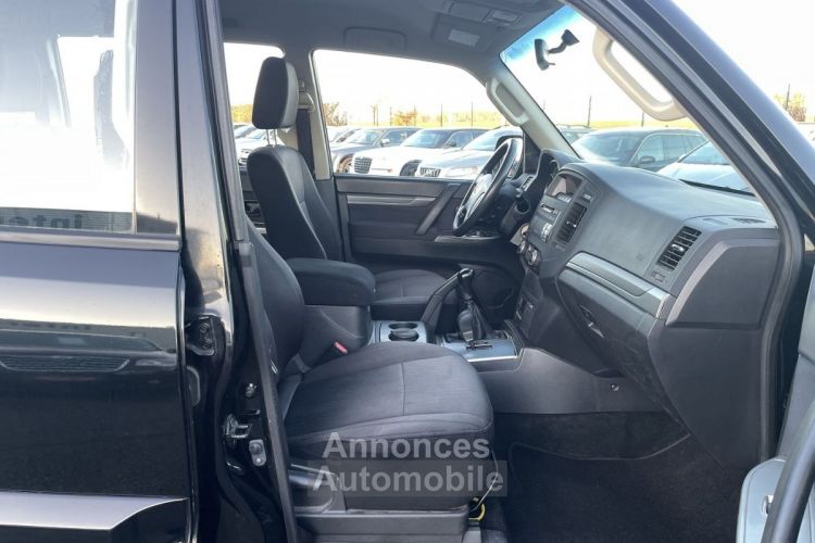 Mitsubishi Pajero 3.2 DI-D200 FAP INVITE 5P - <small></small> 24.990 € <small>TTC</small> - #4