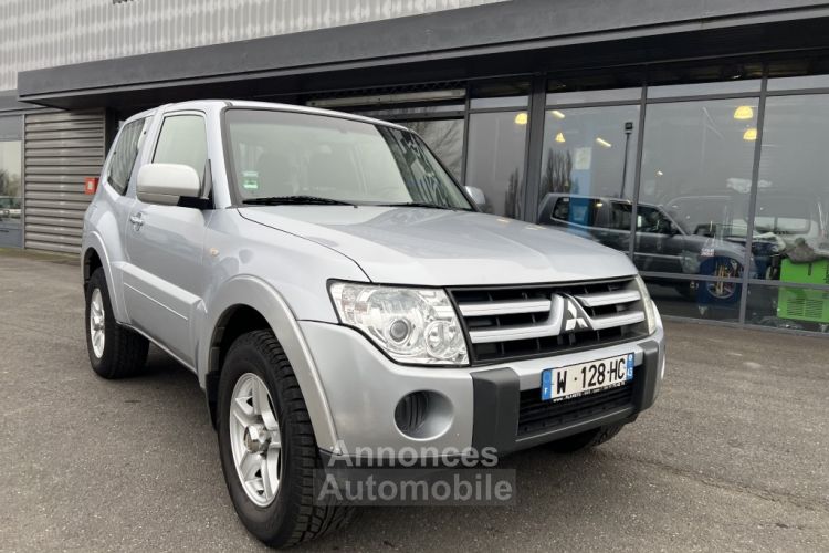 Mitsubishi Pajero 3.2 DID 170 CV BVA Invite - <small></small> 23.500 € <small></small> - #2