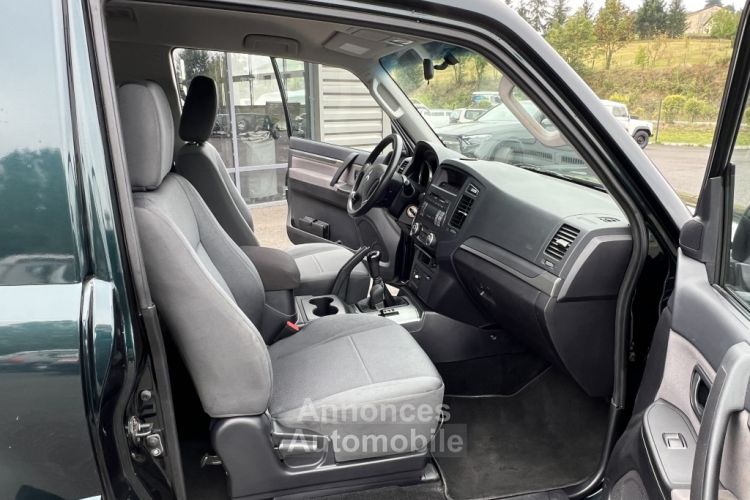 Mitsubishi Pajero 3.2 DID 200 CV 3 Portes Invite - <small></small> 27.800 € <small></small> - #9