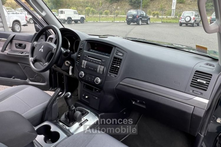 Mitsubishi Pajero 3.2 DID 200 CV 3 Portes Invite - <small></small> 27.800 € <small></small> - #10