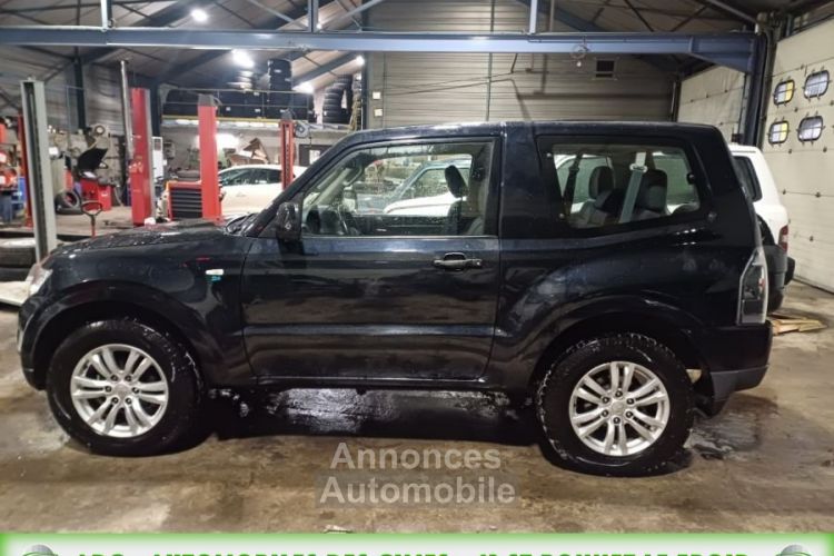 Mitsubishi Pajero III (2) 3.2 DI-D 200CH INVITE 3P - <small></small> 19.700 € <small>TTC</small> - #6