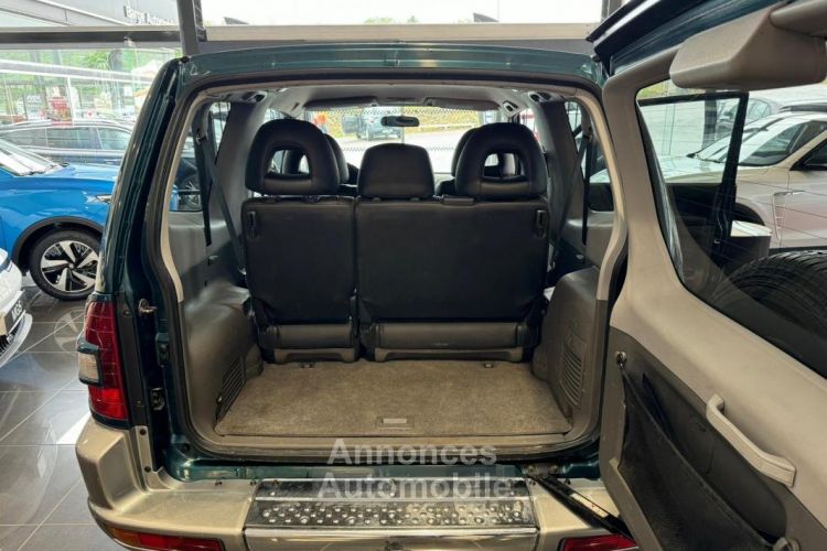 Mitsubishi Pajero III 3.2 DI-D 160 EXCEED BVA 3P - <small></small> 14.900 € <small>TTC</small> - #21