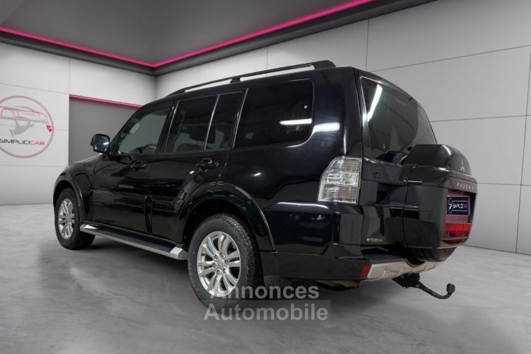 Mitsubishi Pajero LONG 3.2 DI-D 190 Instyle A // 7 PLACES / TOIT OUVRANT / SIEGES CHAUFFANTS / Garantie 12 mois - <small></small> 30.980 € <small>TTC</small> - #3