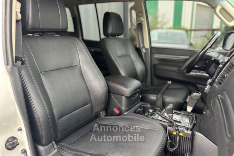 Mitsubishi Pajero LONG 3.2 DI-D Instyle CAM - COUCHAGE - TENTE DE TOIT - STORE - CUVE - <small></small> 36.990 € <small>TTC</small> - #27