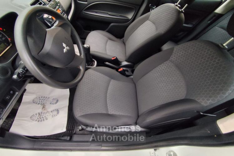 Mitsubishi Space Star 1.0 70ch (4 cv ) BVM5 Blanc 5 portes - MIVEC ECI Multi In 2014 - <small></small> 5.990 € <small>TTC</small> - #5