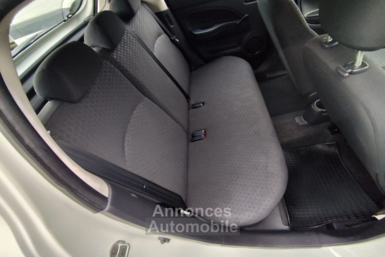 Mitsubishi Space Star 1.0 70ch (4 cv ) BVM5 Blanc 5 portes - MIVEC ECI Multi In 2014 - <small></small> 5.990 € <small>TTC</small> - #8